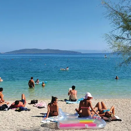 Amazing In Kastel Stafilic With Wifi Apartament *